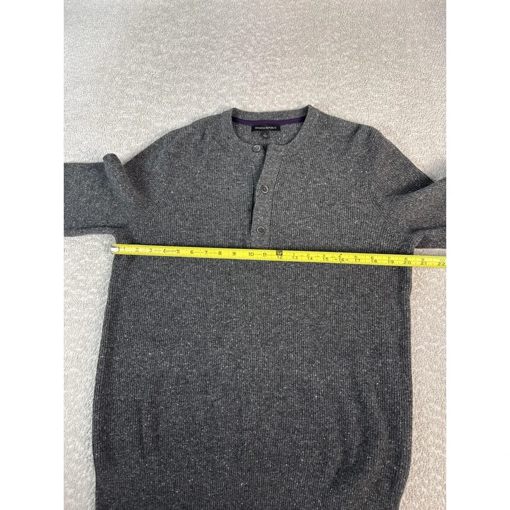 Banana Republic‎ Sweater Mens Large Gray Wool Silk Henley Crewneck Knit Pullover